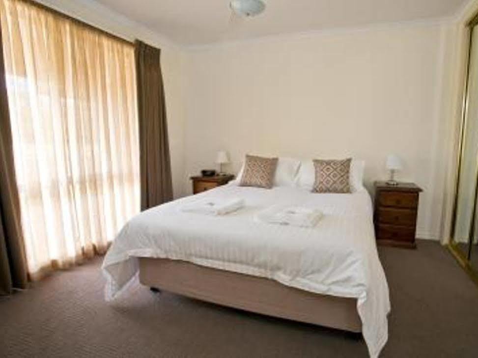 Echuca Moama Holiday Villas Экстерьер фото