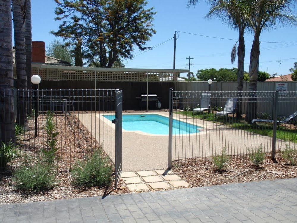 Echuca Moama Holiday Villas Экстерьер фото